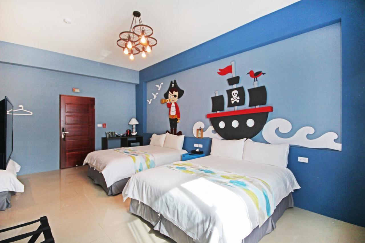 Fun Trip - Little Castle & Oscar B&B Taitung Екстериор снимка
